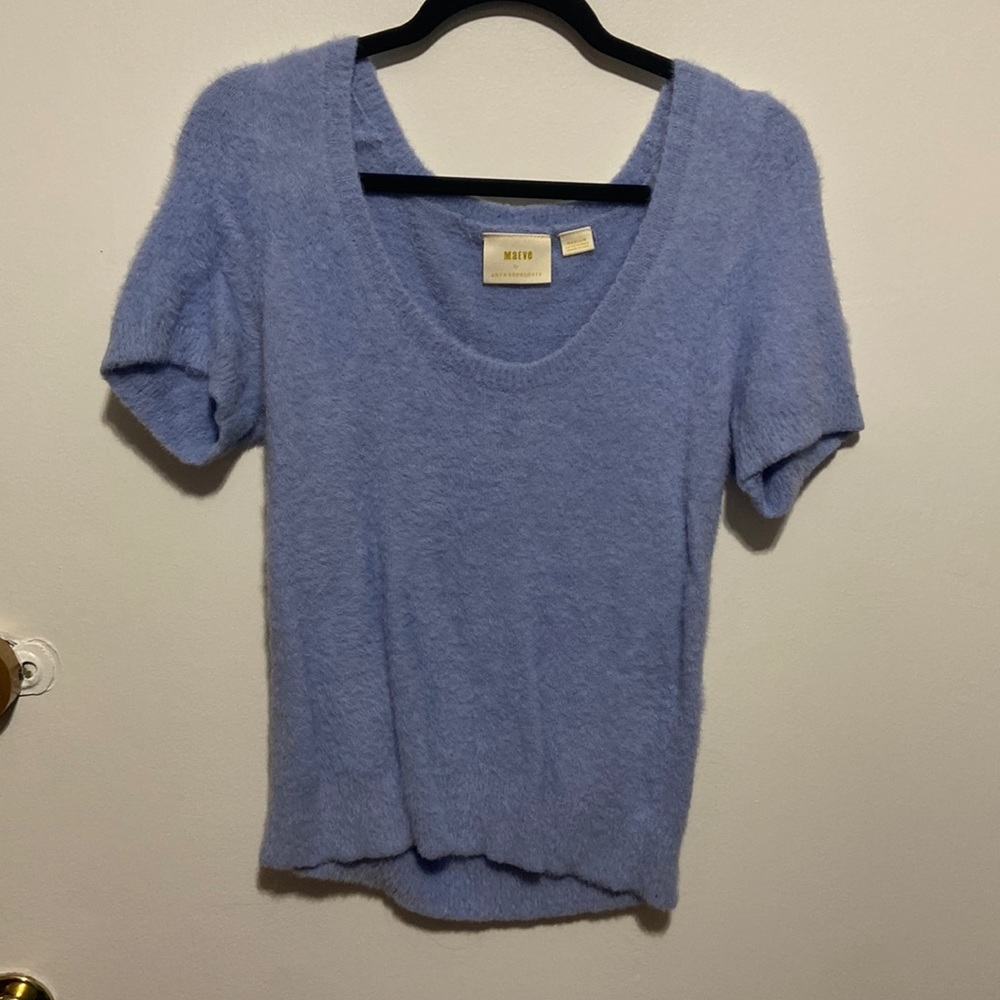 Scoop neck tee from Anthropologie Maeve size M